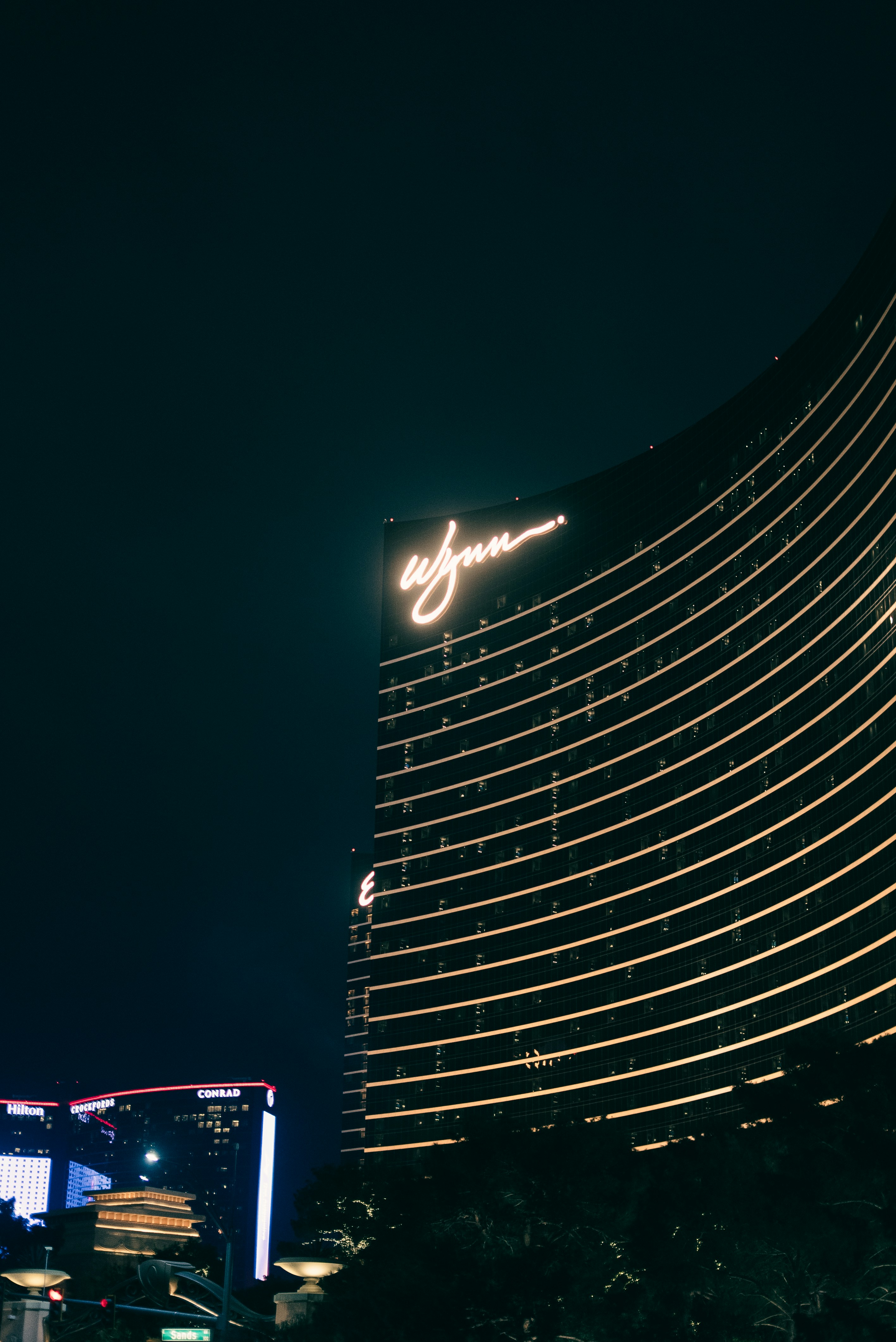De dónde sacan ChatGPT y otros modelos de IA sus recomendaciones de hoteles (Q2 2026)