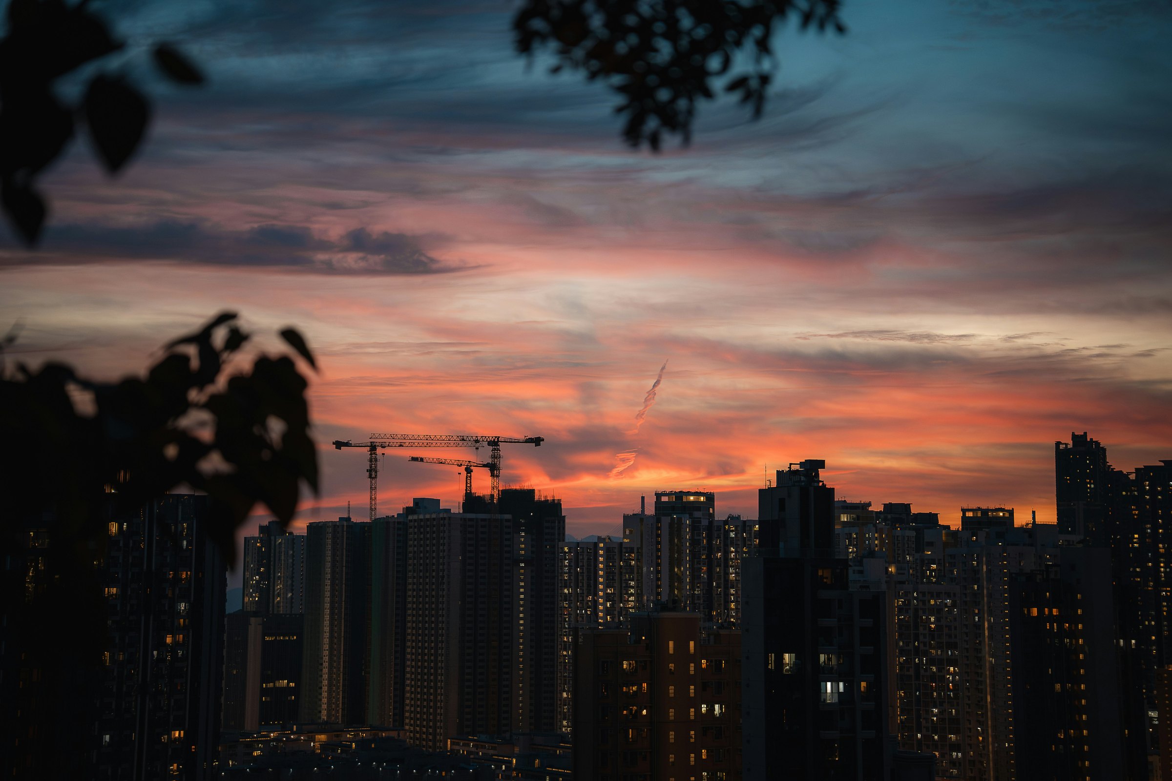 How AI Chooses Its Sources in the Real Estate Development Industry (Q2 2026)